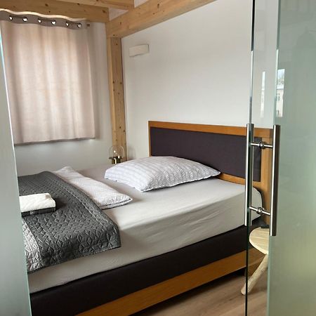 Grosszuegige Ferienwohnung Mit Weitem Ausblick Lichtenberg  Kültér fotó