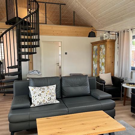 Grosszuegige Ferienwohnung Mit Weitem Ausblick Lichtenberg  Kültér fotó